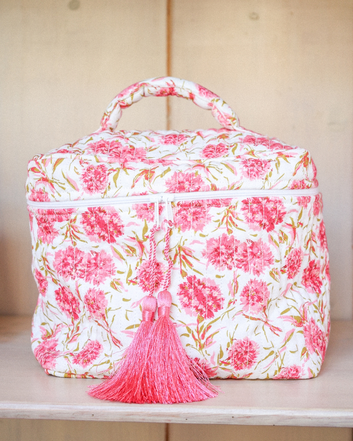 Beauty Bag, Pink Meadow. Image #1