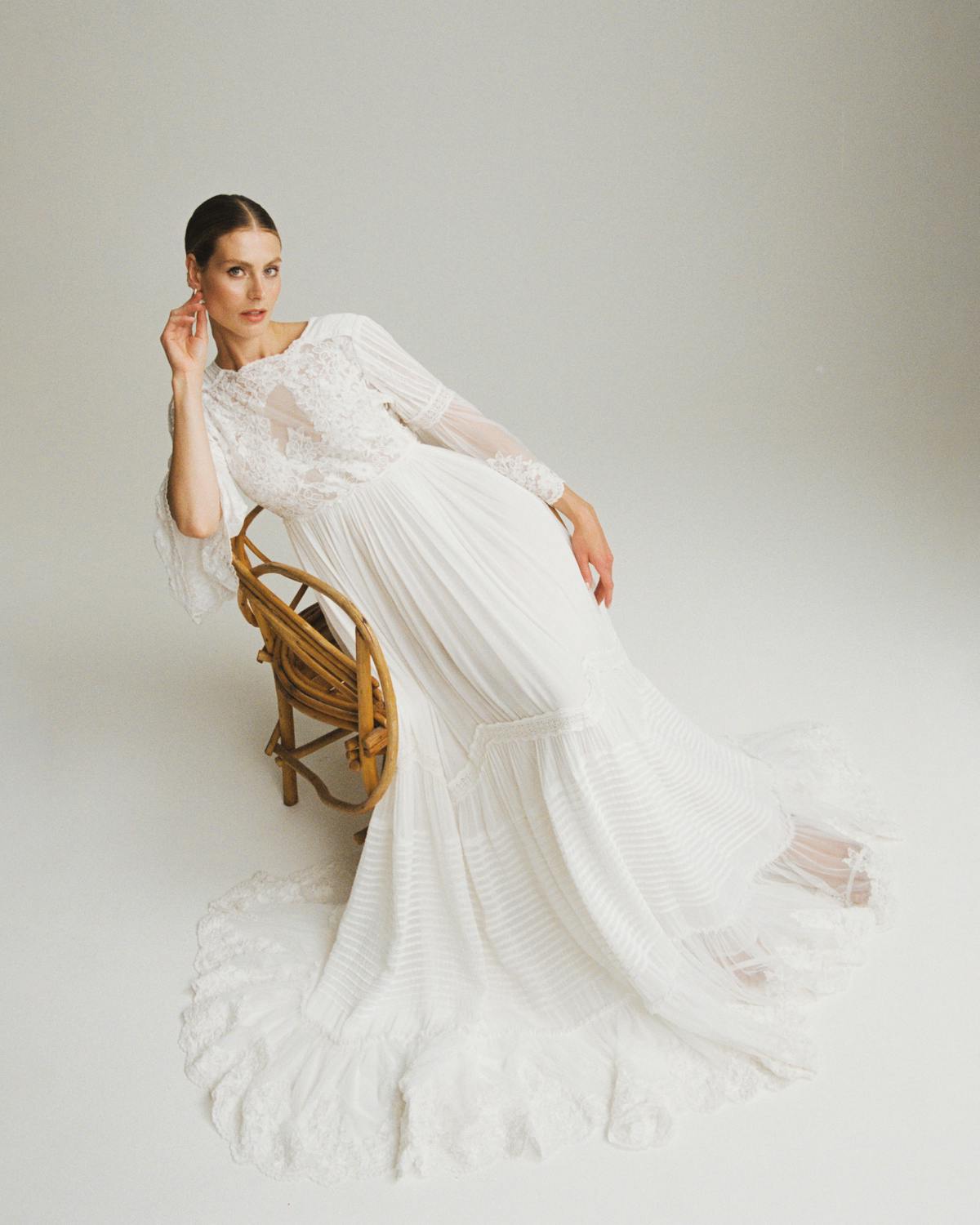 The Bridal Gown, Vintage White. Image #4