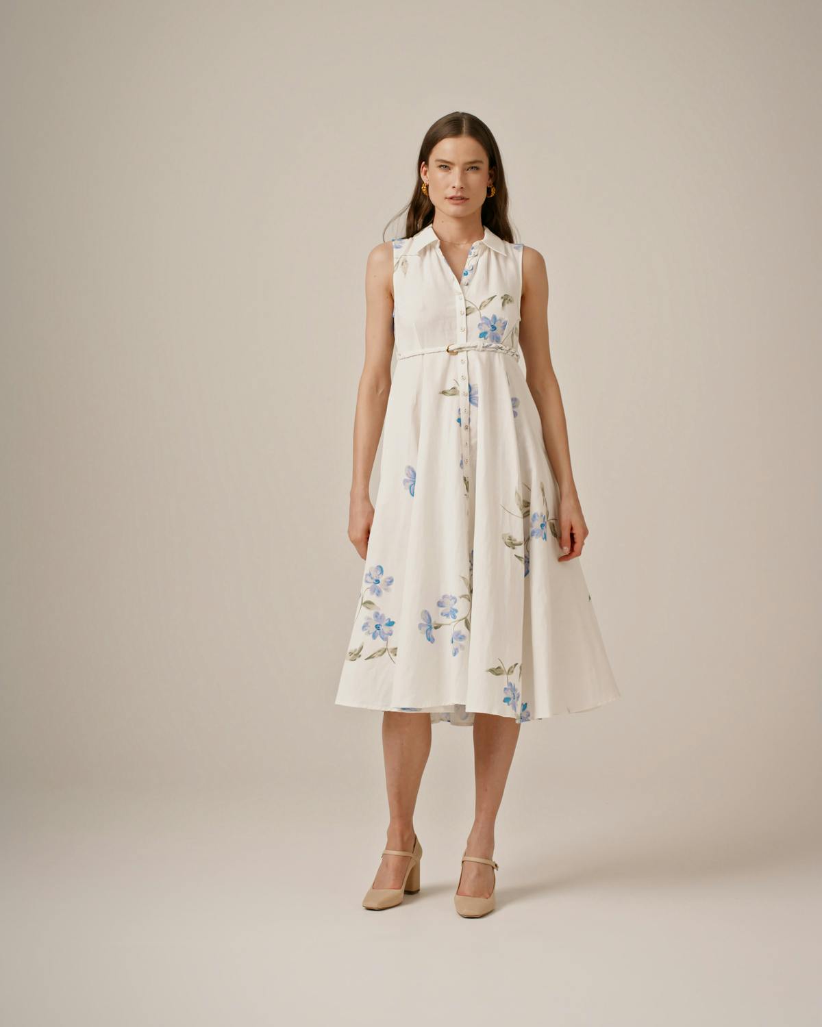 Linen 50's Dress, Flowing Blossoms. Image #2