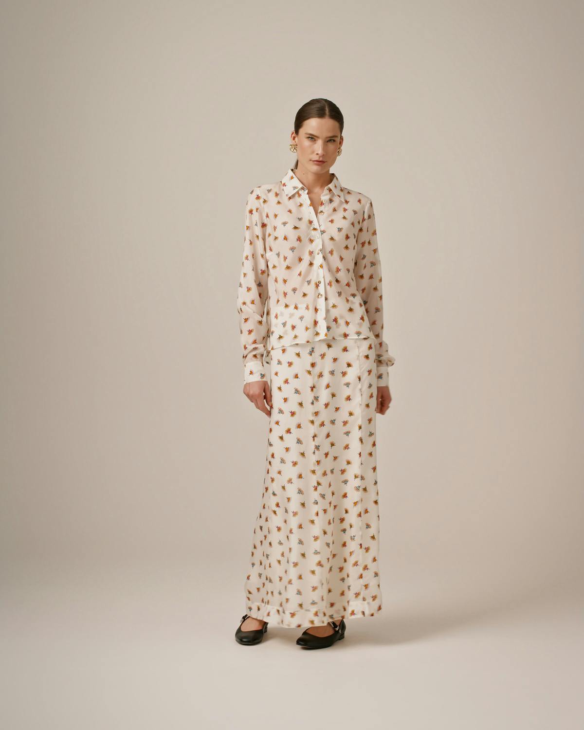 Cupro Fitted Shirt, Flower Sprinkle. Image #4
