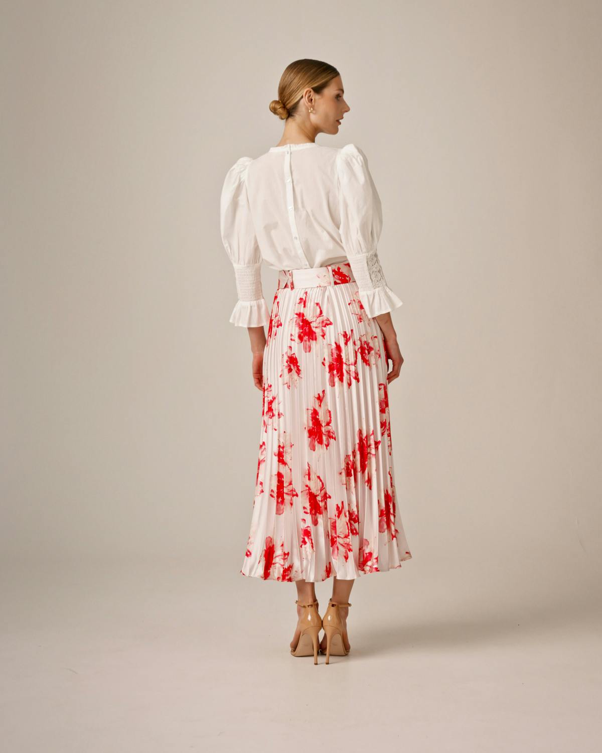 Broderie Anglaise Blouse, White. Image #3