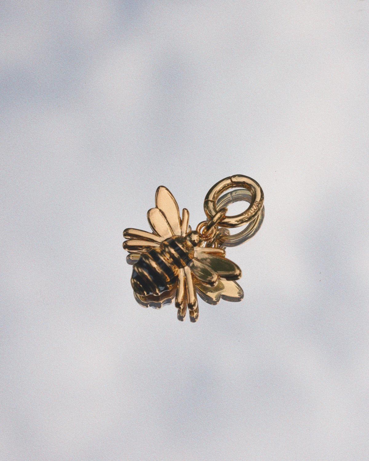 The Bee Charm, Gold. Image #4