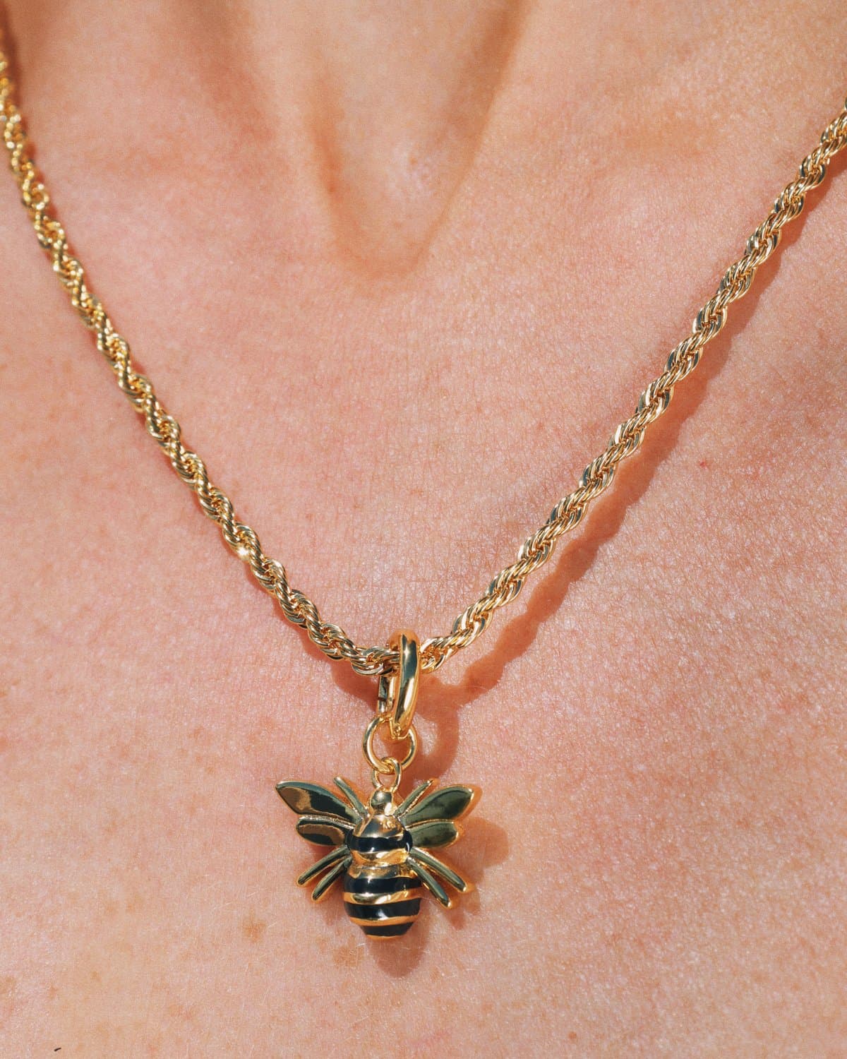 The Bee Charm, Gold. Image #2