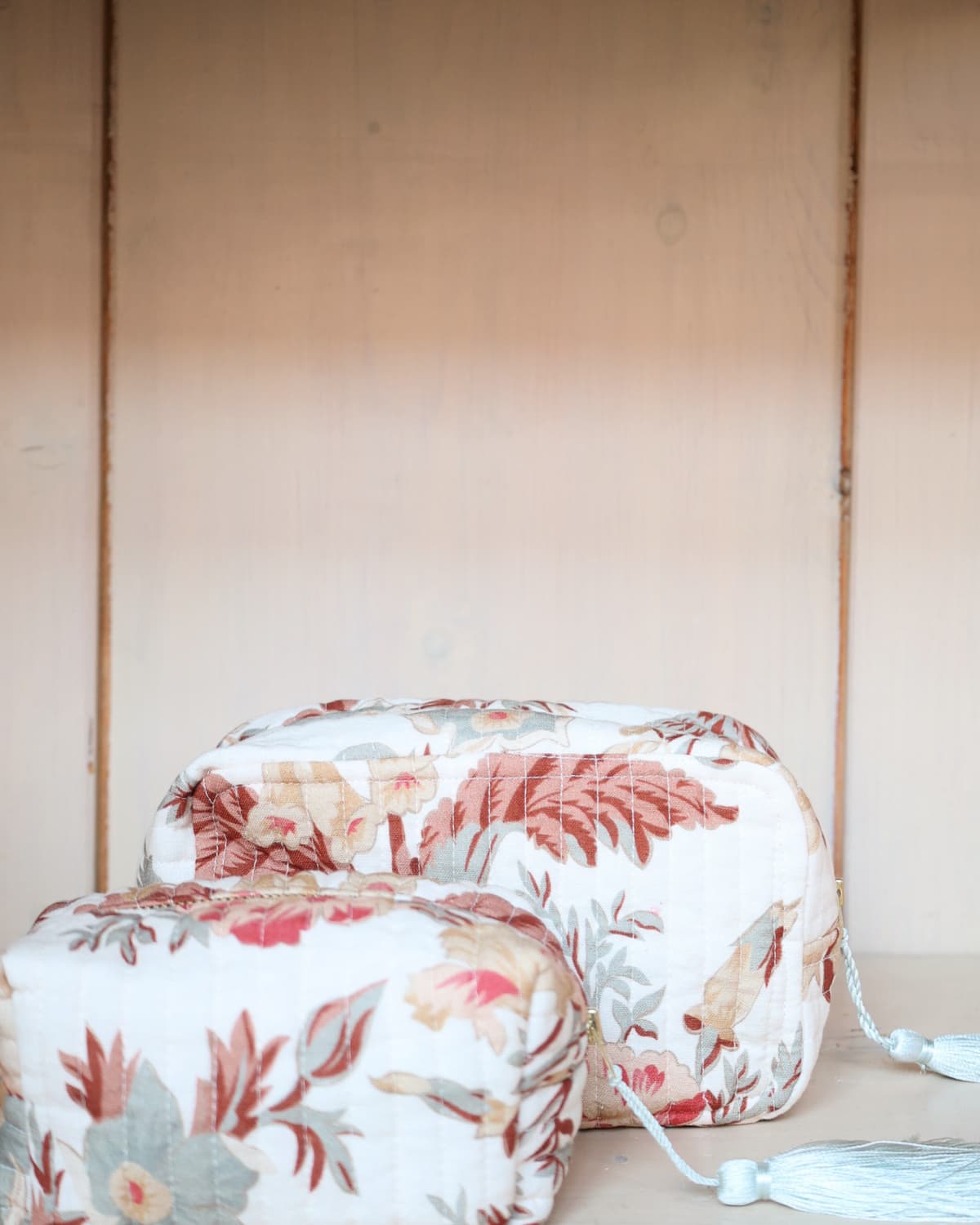 Cosmetic Bag Linen, Forest Flowers. Image #2