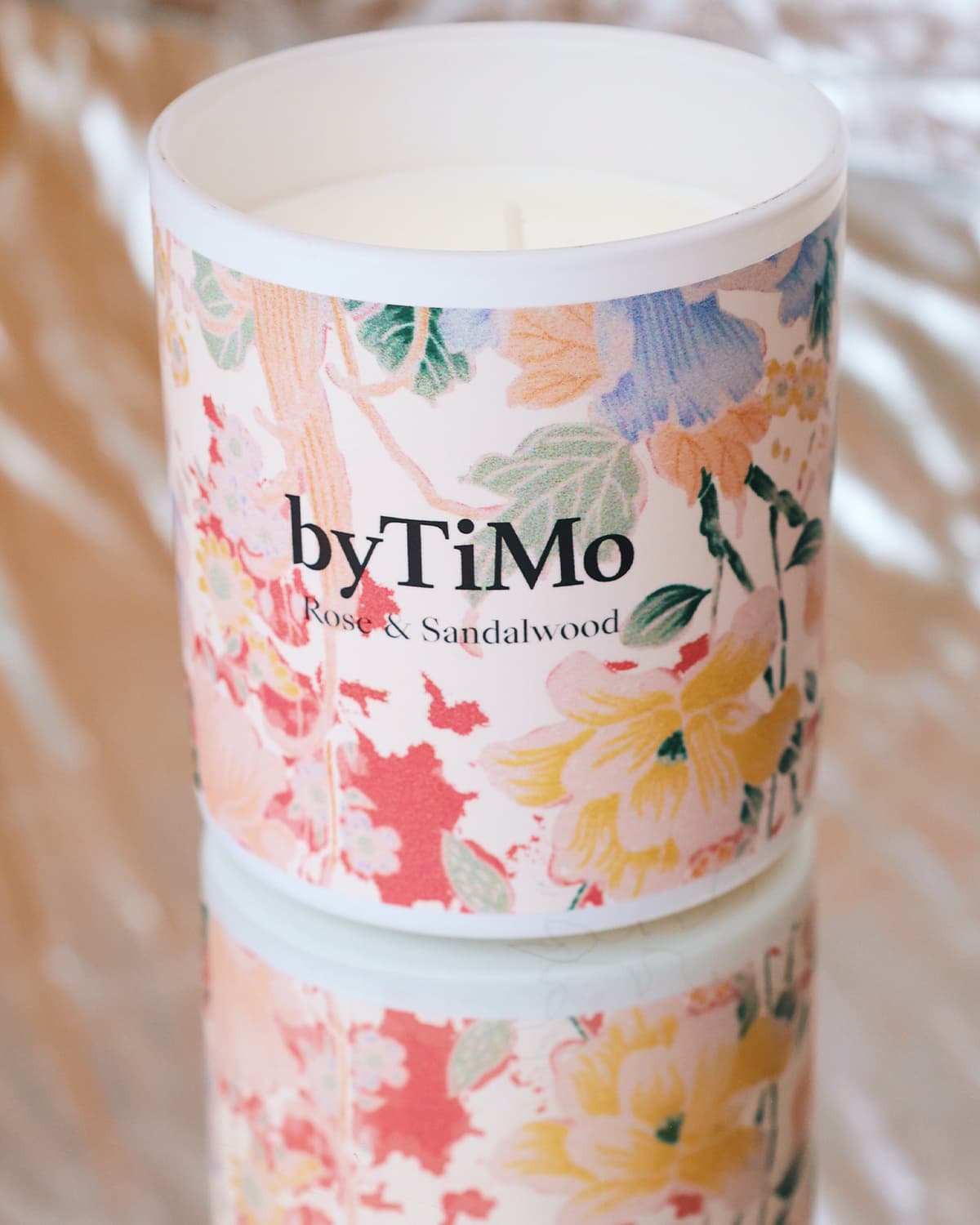 Rose & Sandalwood Scented Candle, Rose. Image #10
