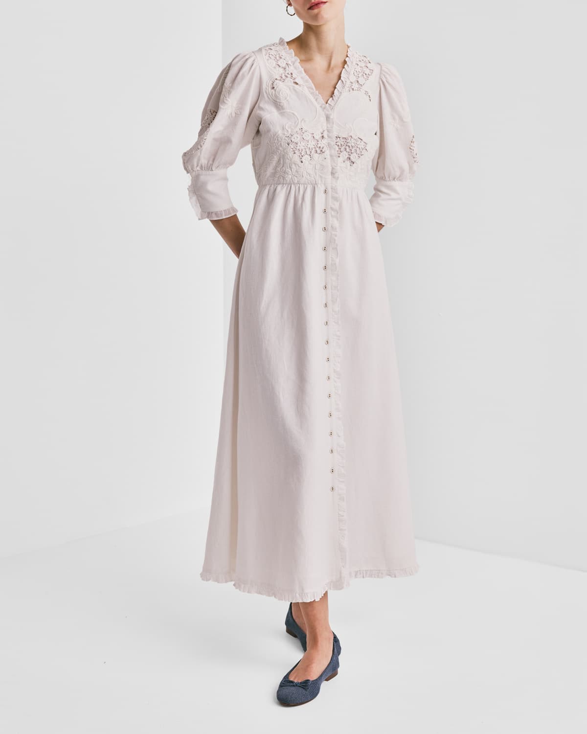 Linen Button-Down Dress, Off White. Image #1