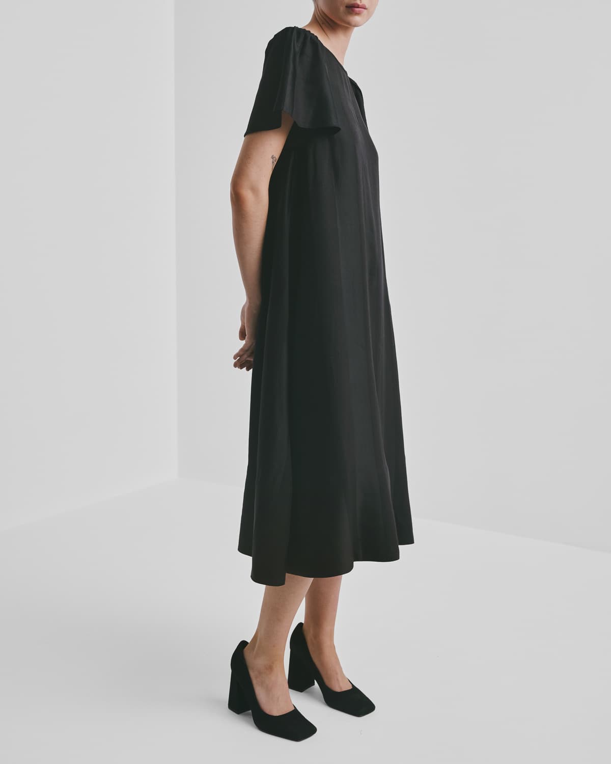 Viscose Midi Dress, Black. Image #2