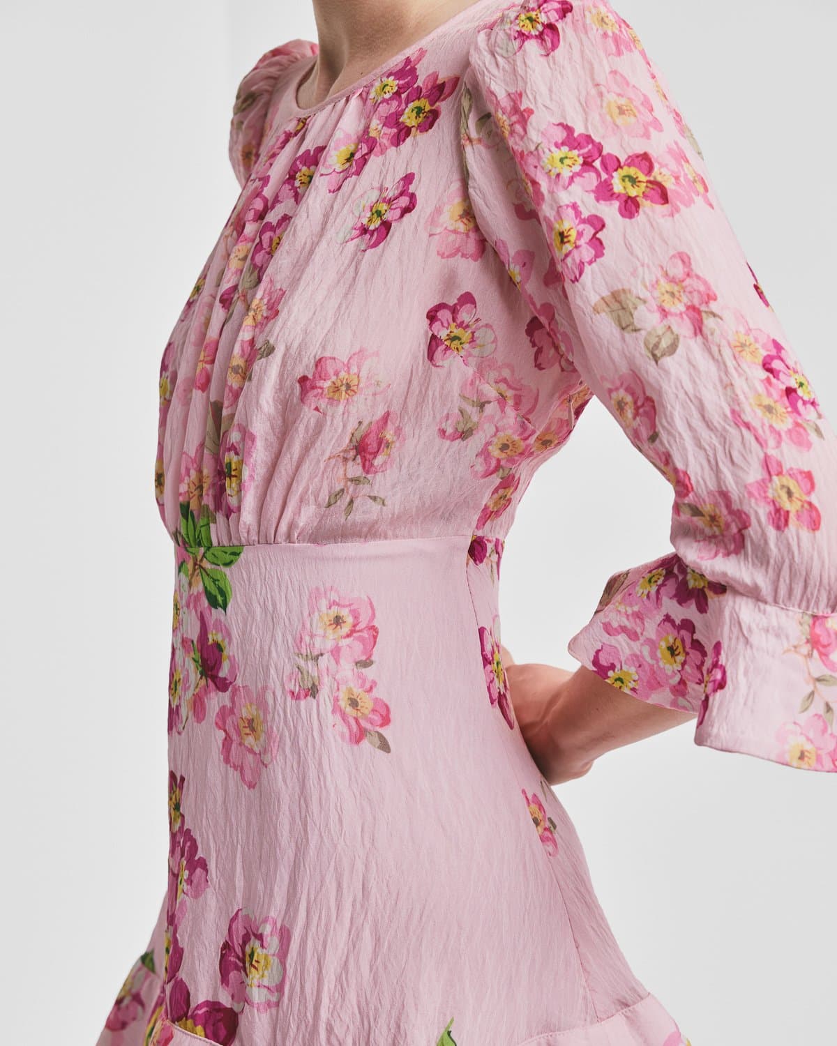 Viscose Mini Dress, Cherry Blossom. Image #2