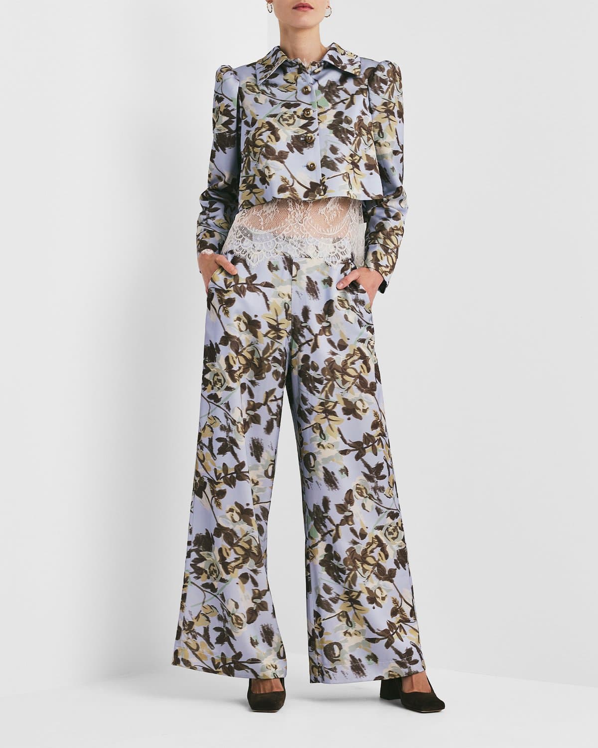 Tailored Satin Cropped Jacket, Wallpaper. Image #1