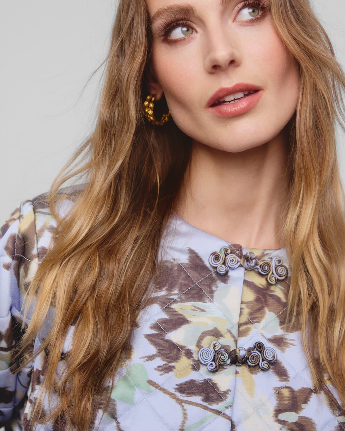 Tailored Satin Flared Jacket, Wallpaper. Image #2