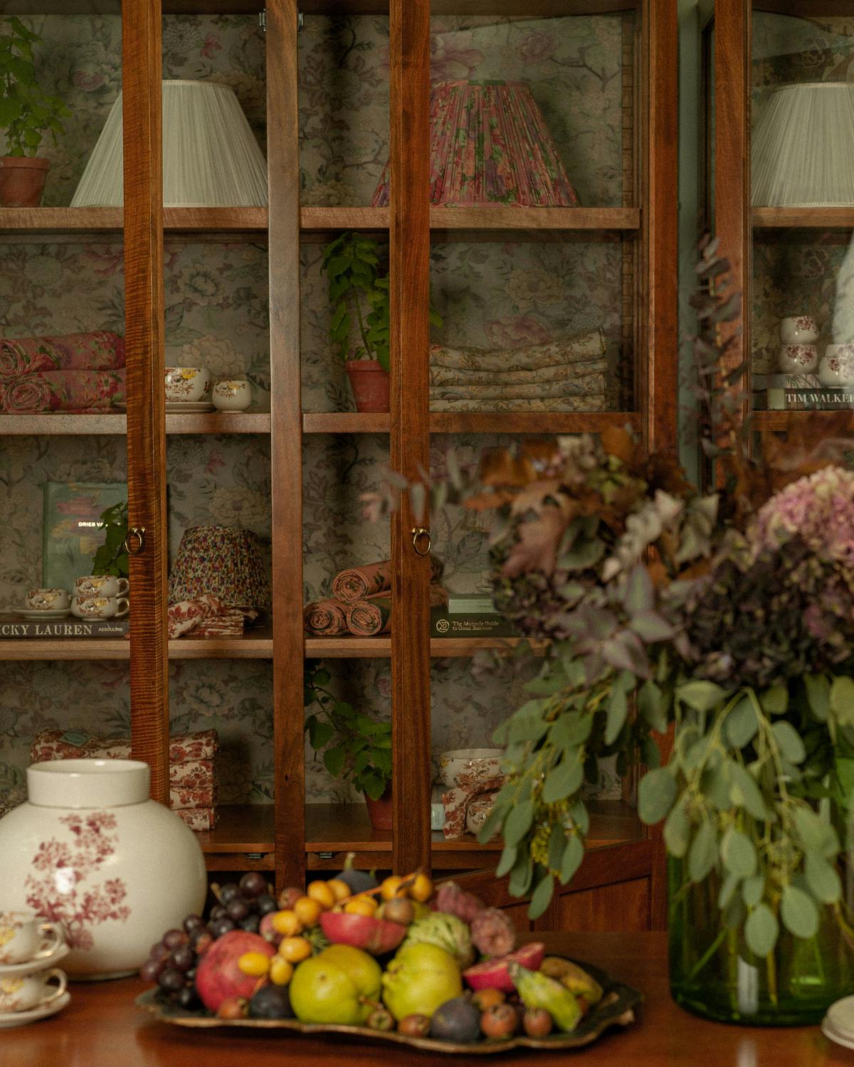 Cabinet (In store exclusive), Dusty Flowers. Image #2