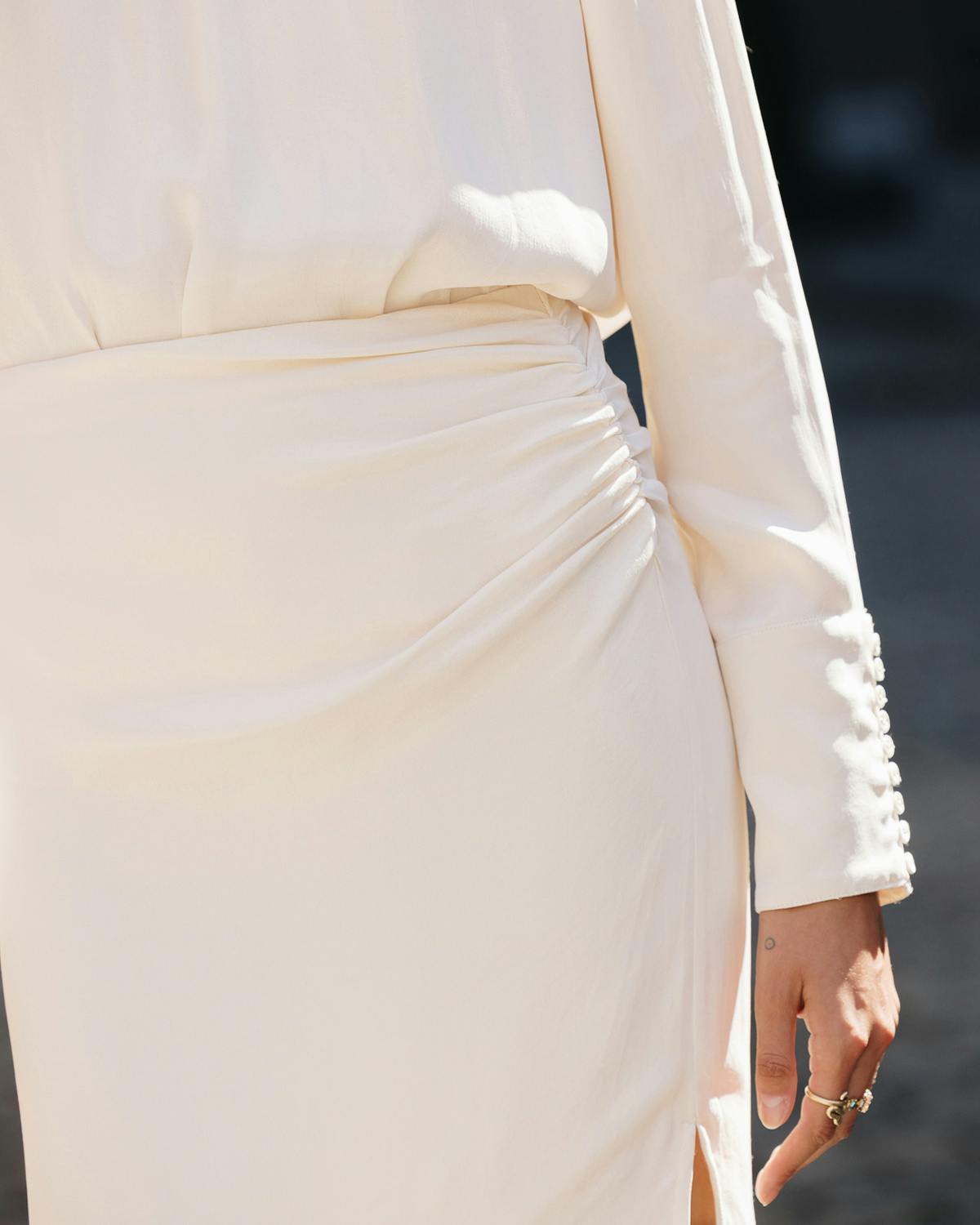 Crépe Satin Skirt, Off White. Image #4