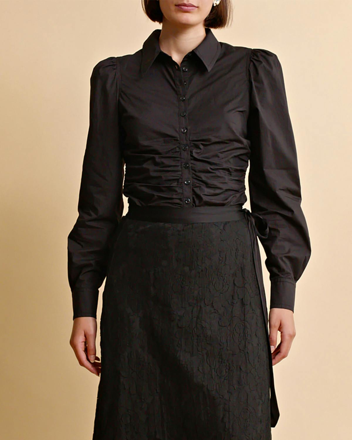 Poplin Rouching Shirt, Black. Image #1