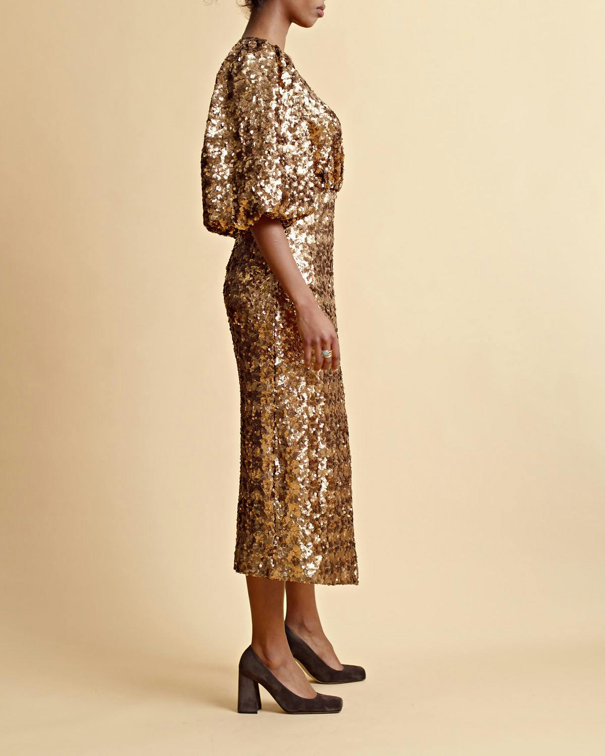 Sequins Midi Dress, Golden. Image #6