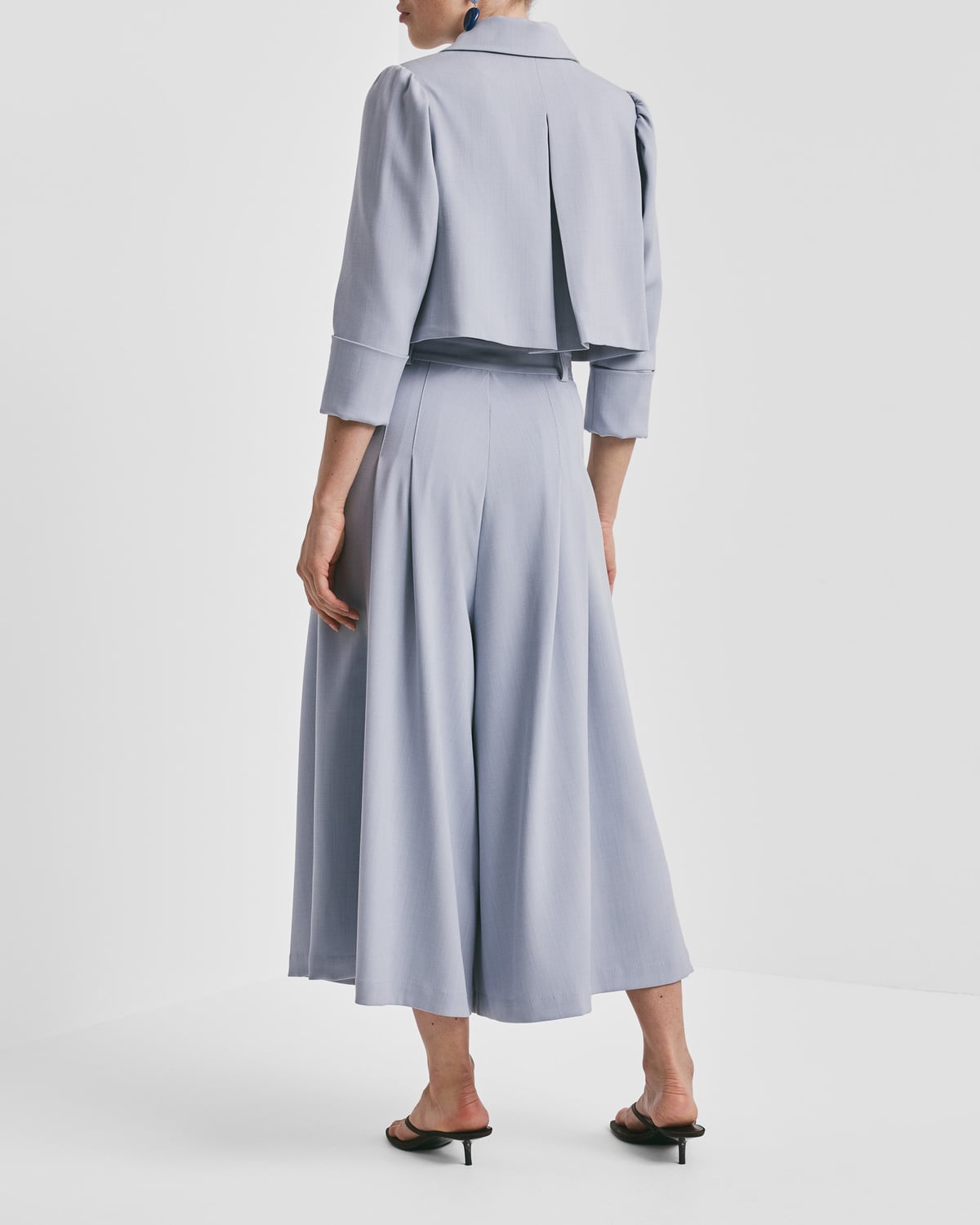 Classique Jacket, Light Blue. Image #3