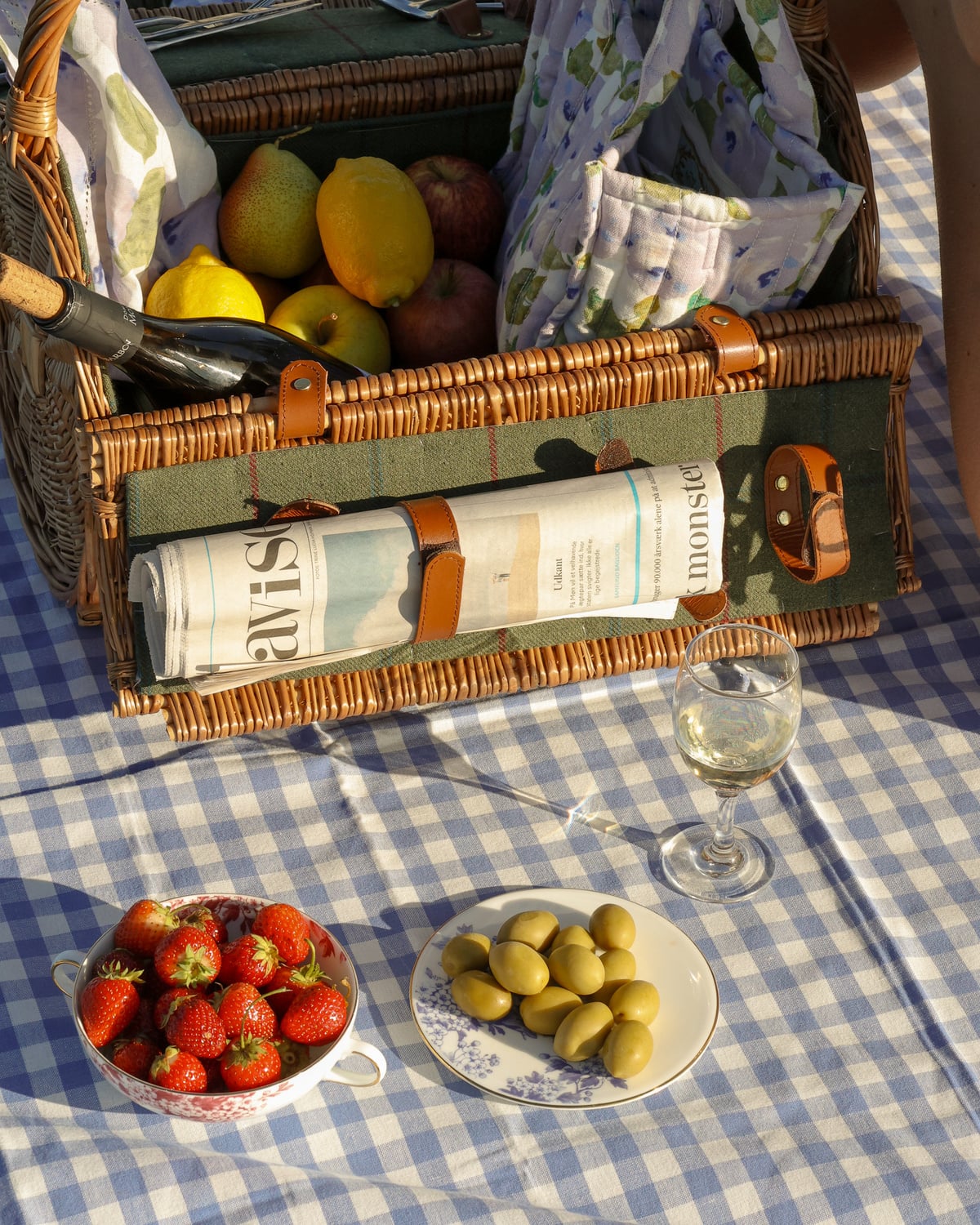 Table Cloth with Fringes 140x300, Blue Checks. Image #6