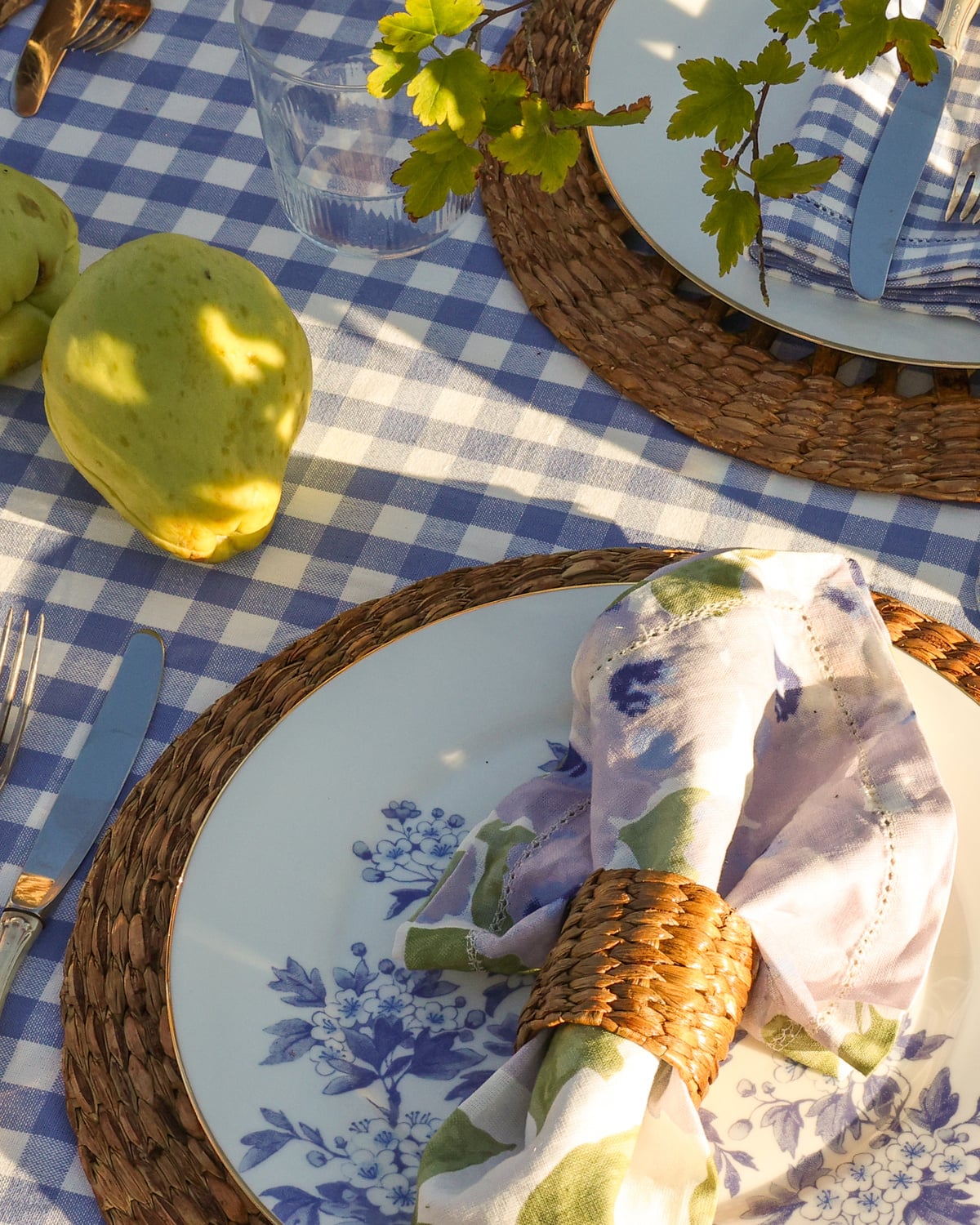 Napkin, Roses. Image #6