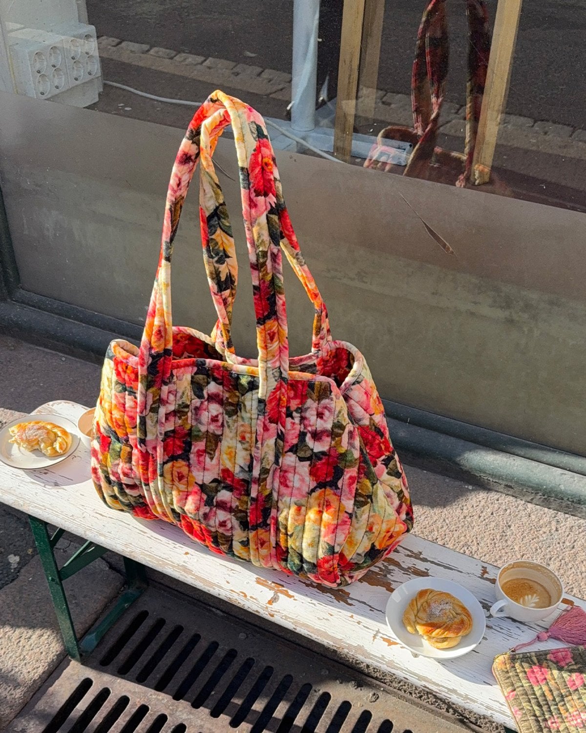 Tote Bag Velvet, Winter Breeze. Image #1