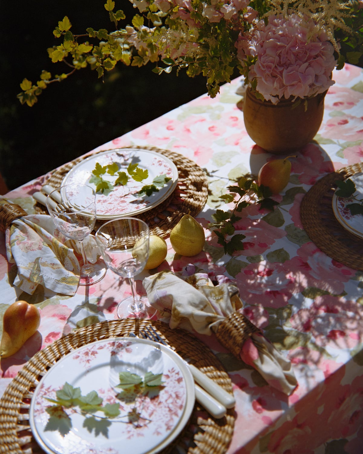 Table Cloth 130x300, Pink Bloom. Image #4